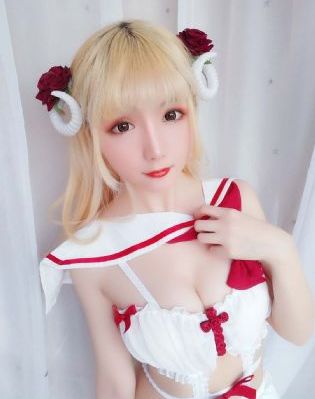 在线播放大乳大屁股系列_午夜伦不卡高清在线观看