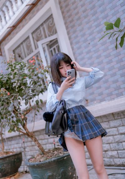 女人最爱吃蜜桃臀_超清免费观看超清