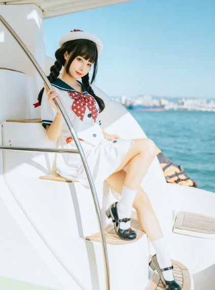 疯狂吮我的花蒂h_蓝光韩国电影在线观看