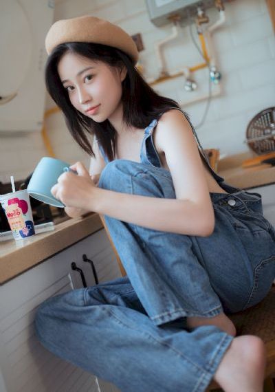 国产蜜臀AV无码8MAV_剧情片在线手机播放