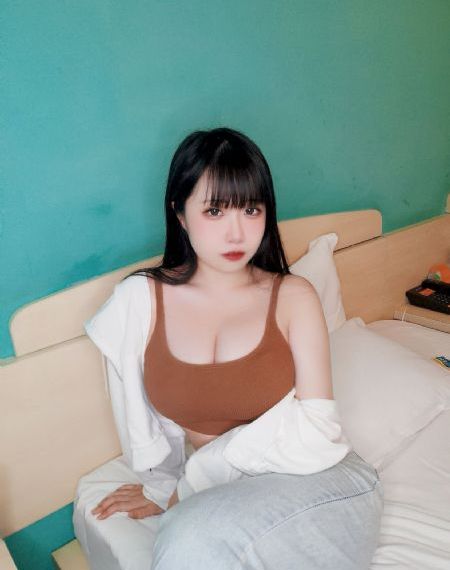 日韩午夜久久大尺度_超清在线播放