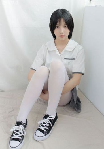 亚洲青草视频_BD免费观看