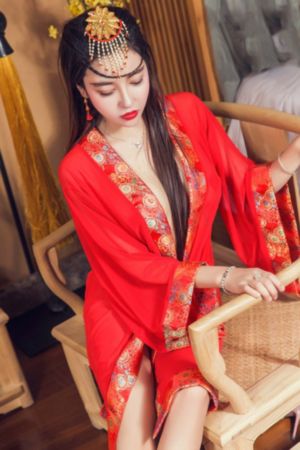日韩精品久久一区二区三区四区_午夜在线观看完整版