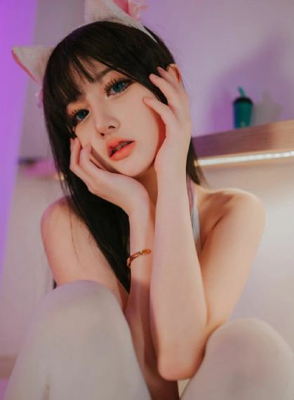 色男人色皇宫_高清超清免费观看