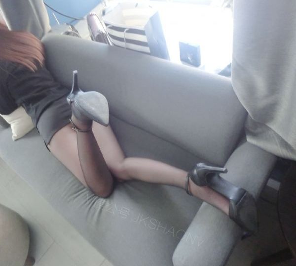 亚洲一级av免费观看_十万网红美女美酱