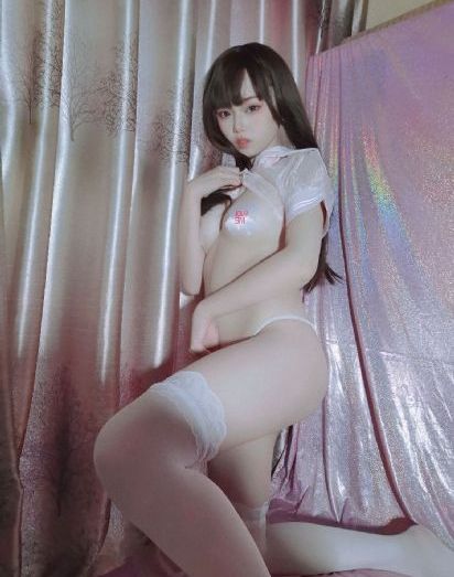 触摸隐私视频下载_超清免费在线观看