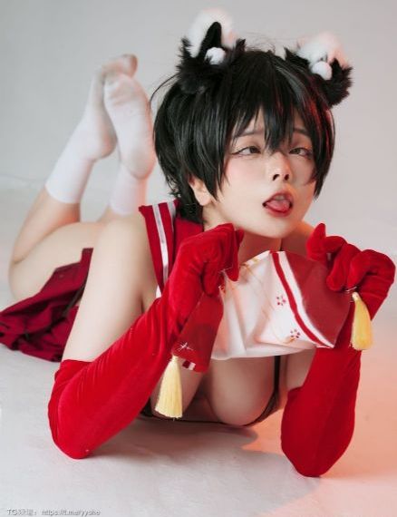 波多野结衣丝裤袜在线观看_HDBD在线观看